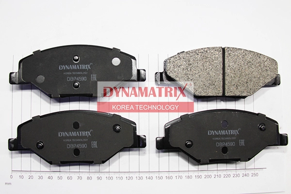 Комплект колодок для дисковых тормозов DYNAMATRIX-KOREA DBP4590