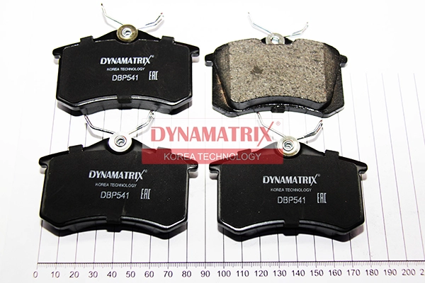 Комплект тормозных колодок DYNAMATRIX-KOREA DBP541