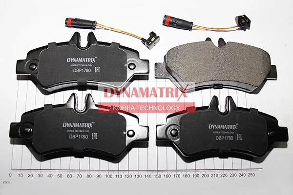 Комплект тормозных колодок DYNAMATRIX-KOREA DBP1780