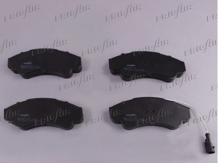 Колодки тормозные дисковые FRIGAIR PD04.530