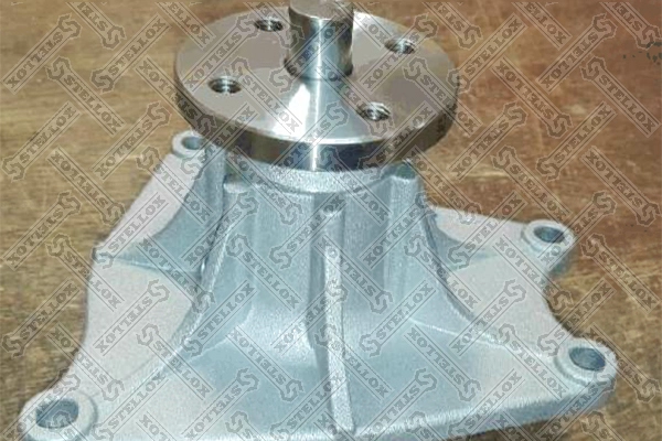 Водяной насос охлаждение двигателя STELLOX 4504-0020-SX