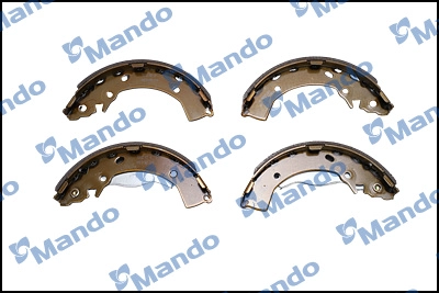 Комплект тормозных колодок MANDO MLH17