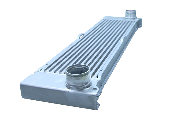 Интеркулер MAXGEAR AC630070