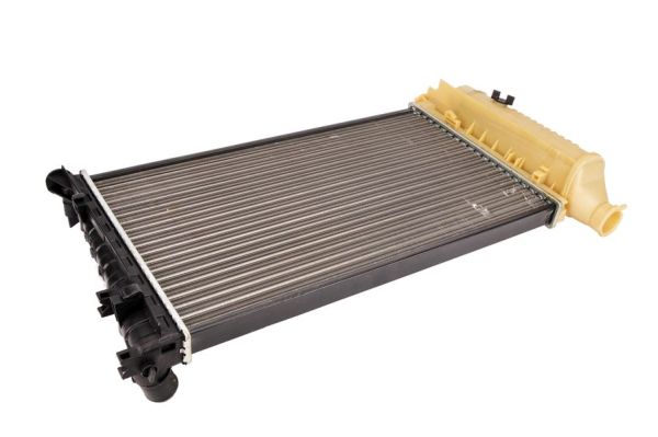 Радиатор охлаждение двигателя THERMOTEC D7P028TT