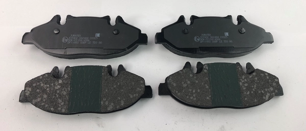 Комплект тормозных колодок дисковый тормоз JURATEK JCP002