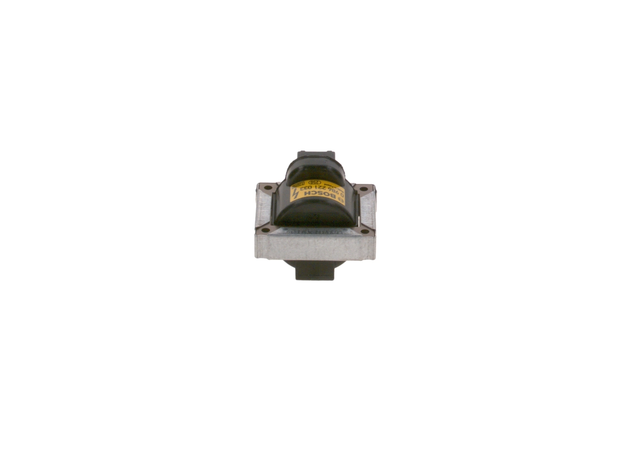 Катушка зажигания BOSCH 0 986 221 033
