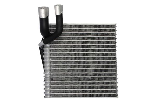 Испаритель кондиционера jeep grand cherokee ii 3.1d/4.0 10.98-09.05 THERMOTEC KTT150047
