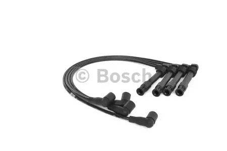 Комплект проводов зажигания BOSCH 0 986 356 305