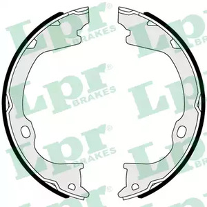 Колодки тормозные барабанные LPR 01102