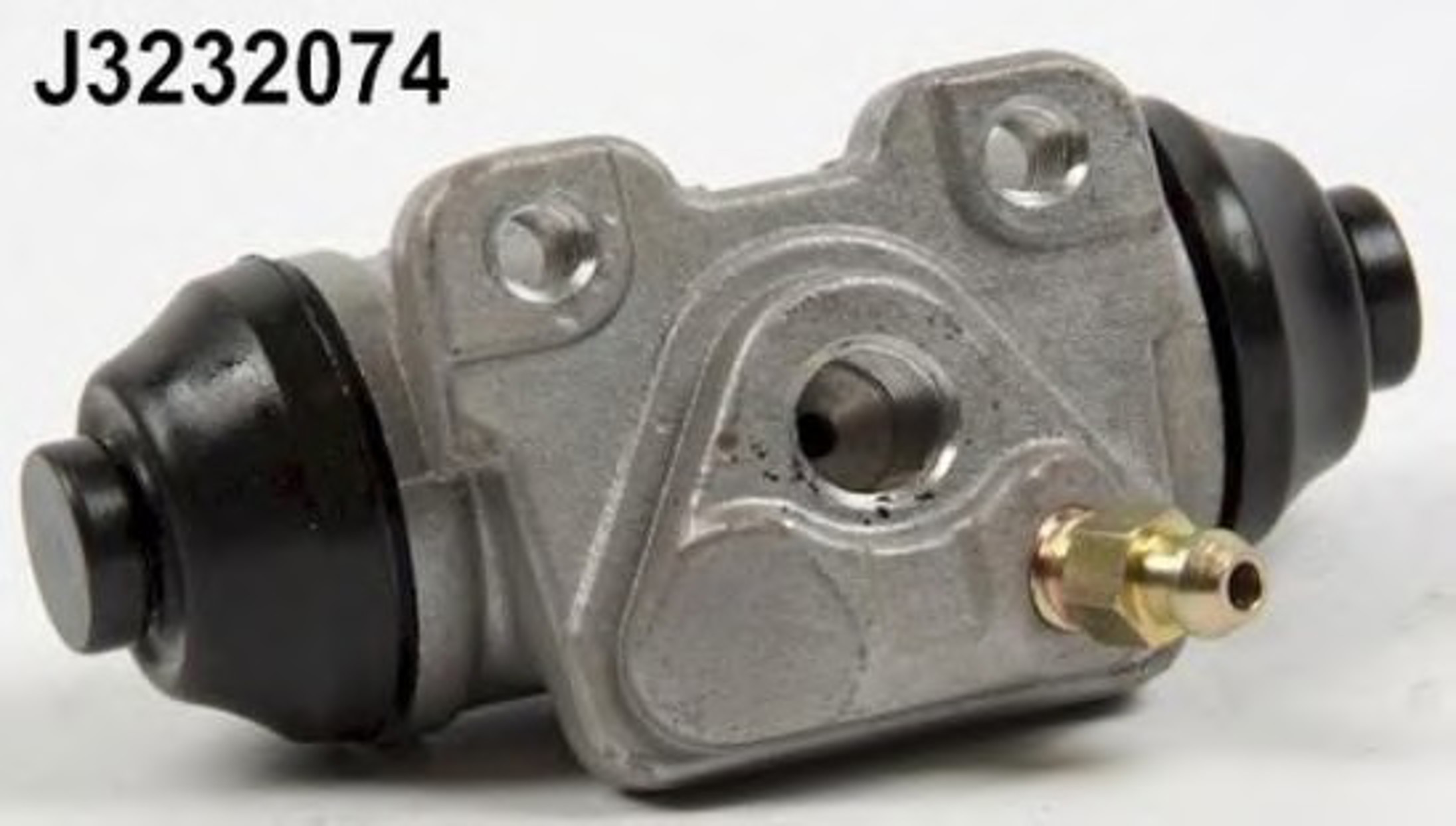 Цилиндр тормозной рабочий NIPPARTS J3232074