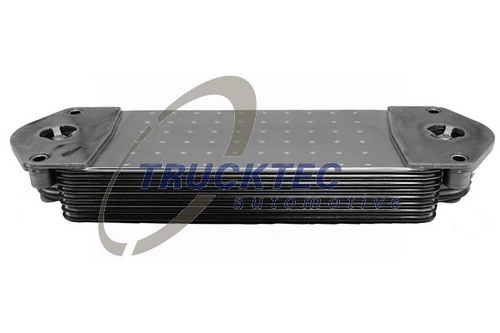 Радиатор масляный TRUCKTEC AUTOMOTIVE 04.18.009